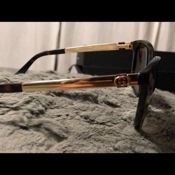 Sunglasses GUCCI authentic - Picture 5 of 6